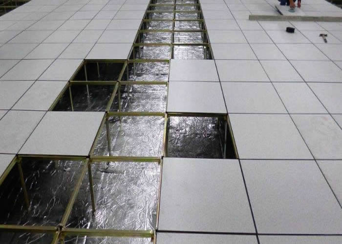 防静电地板在数据中心的应用与优势